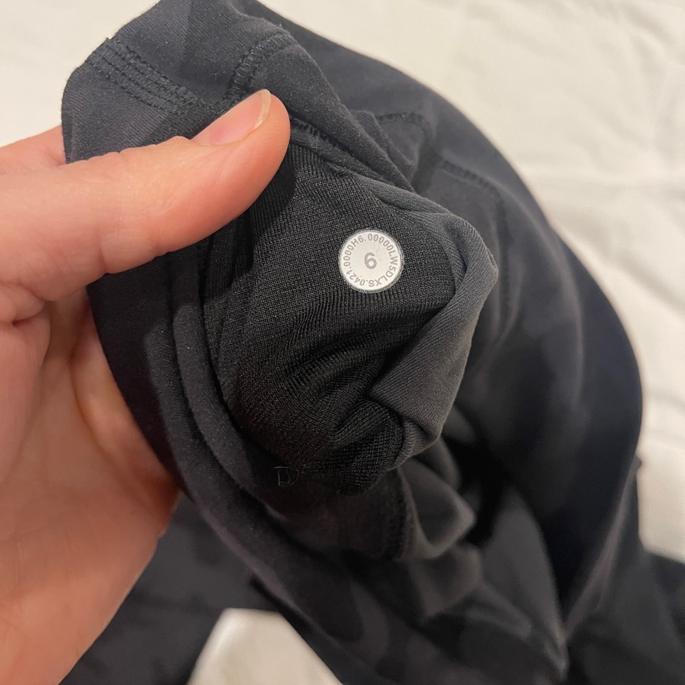 Lululemon align 25 inch